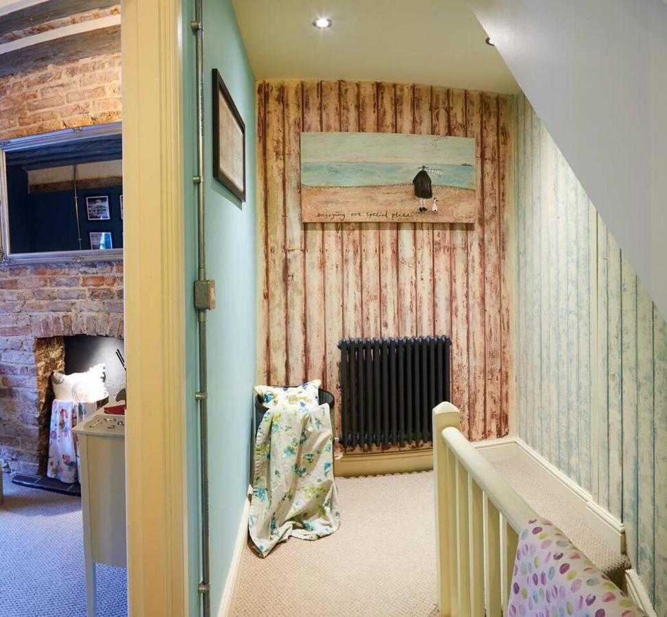 Boutique Fisherman'S Grade II Listed Cottage Scarborough Exterior foto